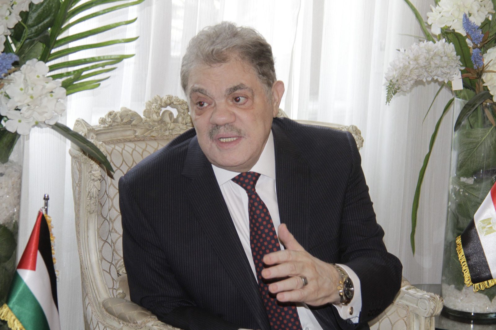 الوفد يدين الاعتداءات الحوثية على السعودية ويؤكد: أمن المملكة جزء لا يتجزأ من الأمن القومي العربي