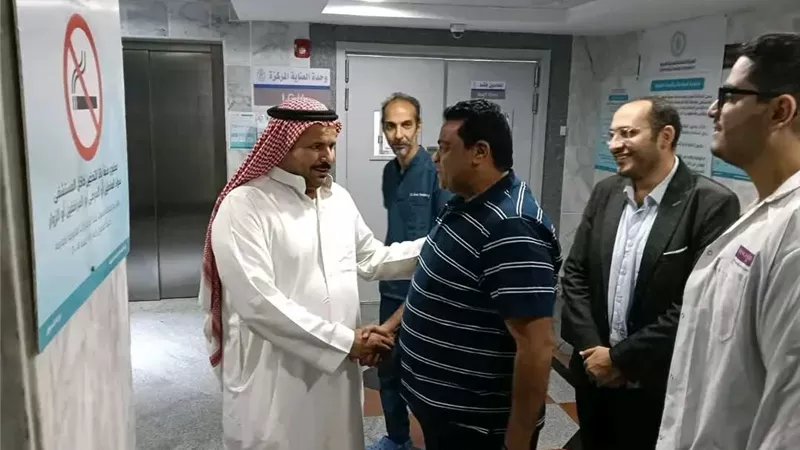 جولة مفاجئة لمدير الرعاية الصحية بمستشفى رأس سدر ولقاء مشايخ البدو