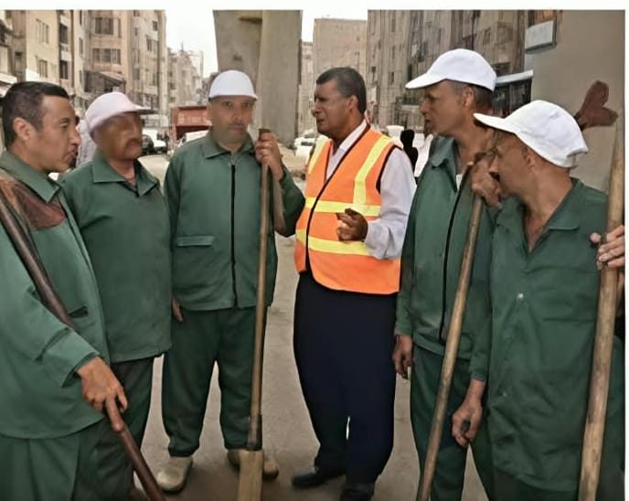 رئيس نقابة نظافة الجيزة يطرح مقترح لتعزيز عمل عقود مؤقتة للعمالة اليومية