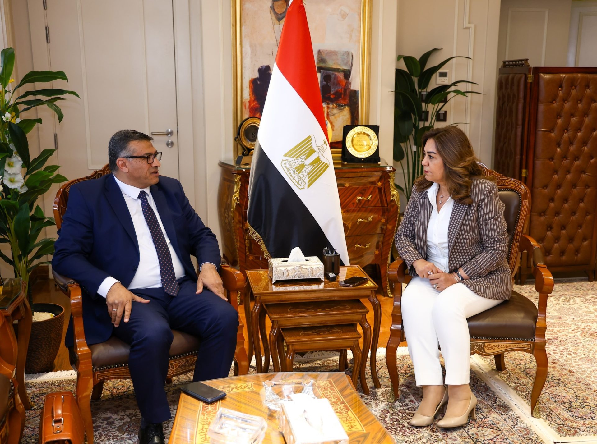 وزيرة التنمية المحلية والبيئة