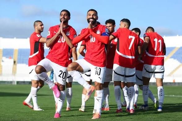 الأبيض أمام بلجيكا.. اللجنة المنظمة لكأس العالم تكشف عن ألوان قمصان مصر بدور المجموعات