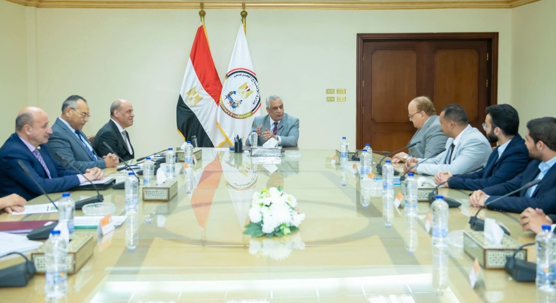 الدكتور مهندس صلاح سليمان جمبلاط وزير الدولة للإنتاج الحربي