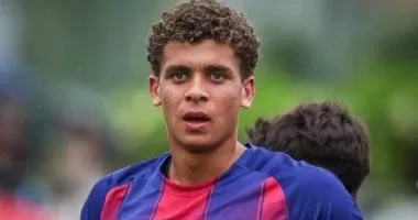 برشلونة يطلب تفعيل بند شراء حمزة عبد الكريم من الأهلي
