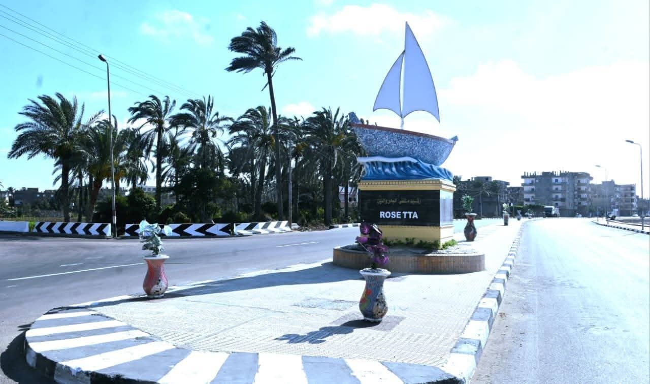 مدبولي يتفقد كورنيش رشيد الجديد.. واجهة حضارية تعيد المدينة إلى خريطة السياحة