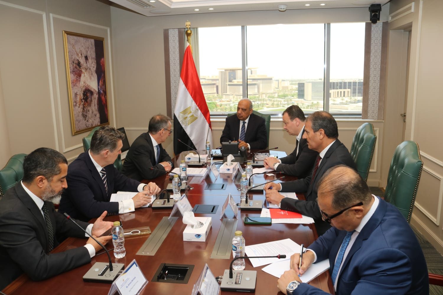 وزير الكهرباء