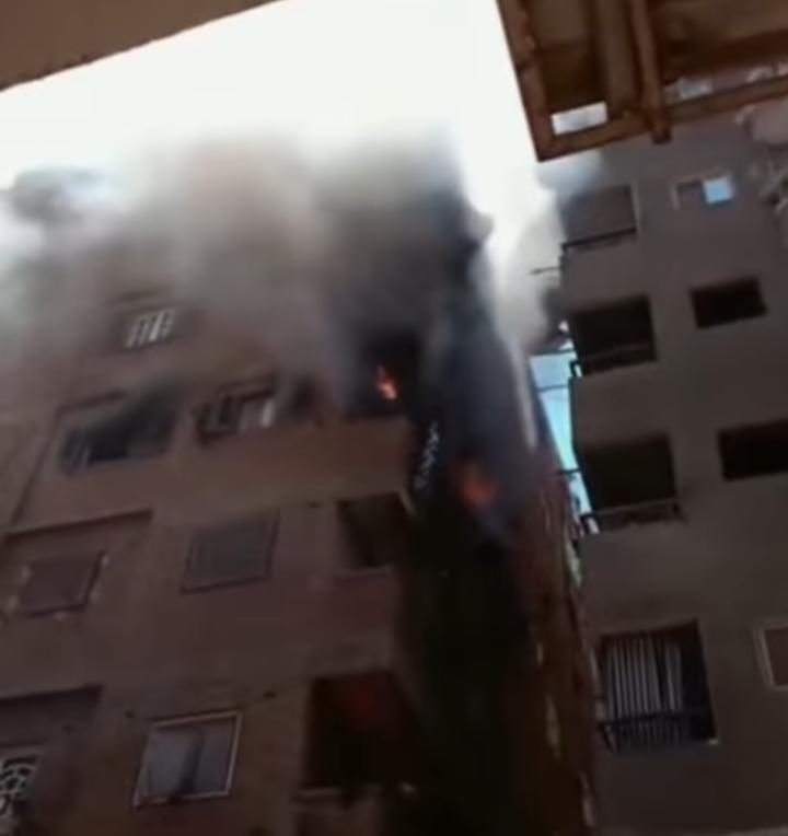 جانب من الحريق