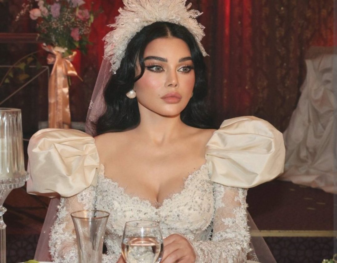 هيفاء وهبي تفاجئ جمهورها بطرح أغنيتين جديدتين دفعة واحدة.. "بحبك" و"ميتسوبيشي"