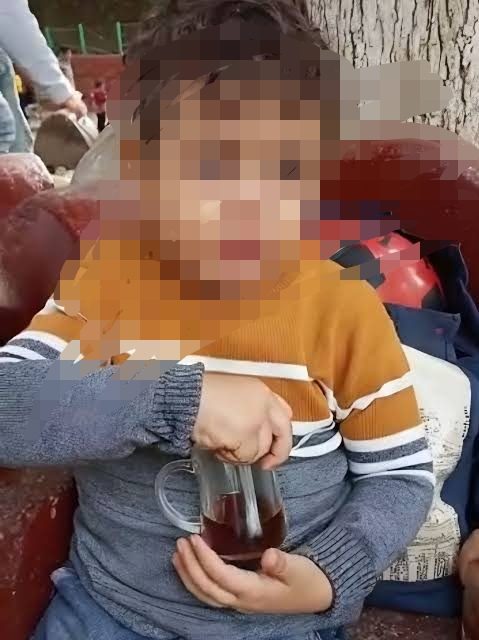 الطفل المتوفى