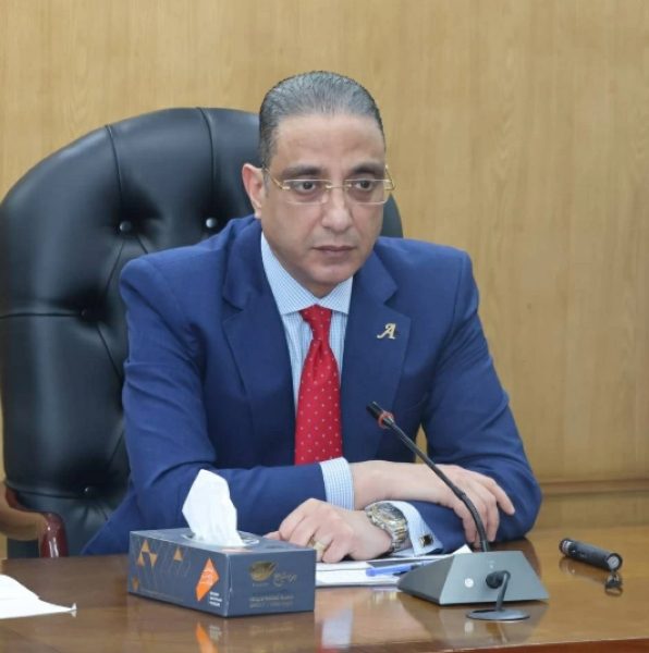 محافظ الجيزة
