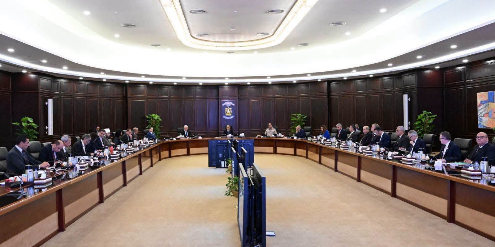 12 قرارًا جديدًا للحكومة.. تعرف على أبرز ما تمت الموافقة عليه في إجتماع مجلس الوزراء| تفاصيل