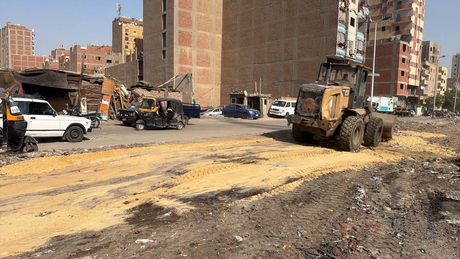 استجابة لشكاوى المواطنين.. محافظة الجيزة تكثف حملاتها الميدانية وترفع المخلفات وتغلق منشآت مخالفة