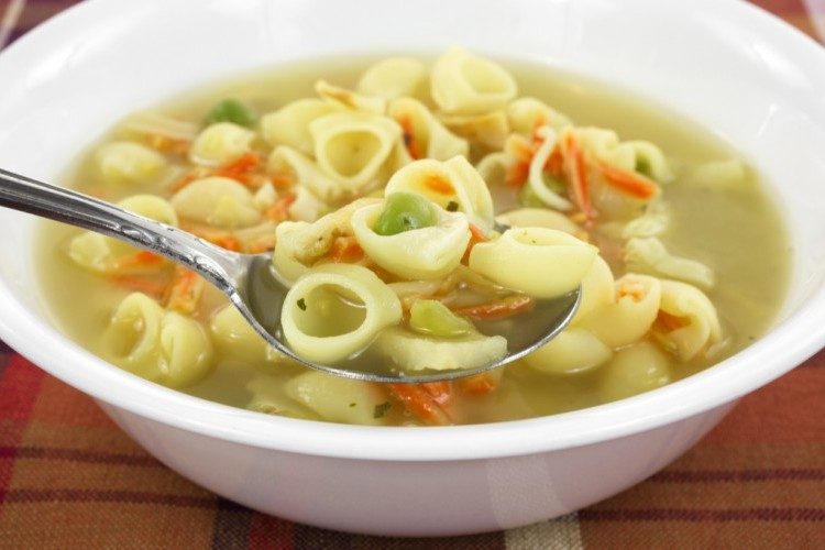 شوربة مكرونة