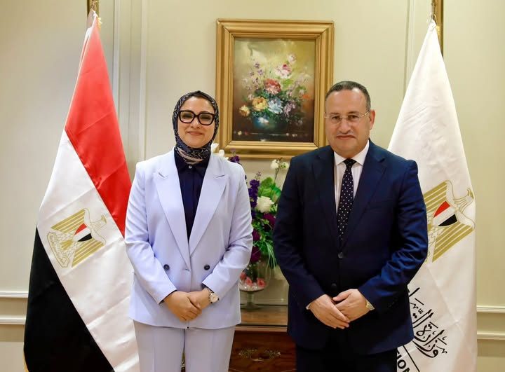 وزير التعليم العالي ومحافظ الوادي الجديد
