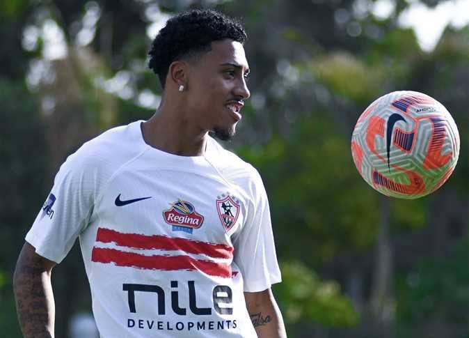 غياب مستمر لبيزيرا عن معسكر الزمالك.. والإدارة تجهز ملفاً للتصعيد
