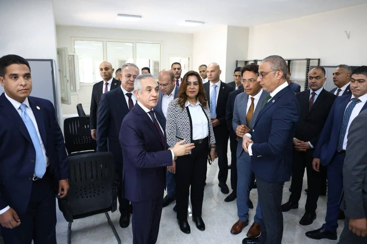 وزيرا العدل والتنمية المحلية ومحافظ الجيزة يشهدون تشغيل فرع توثيق «الودي» بالصف ضمن «حياة كريمة»