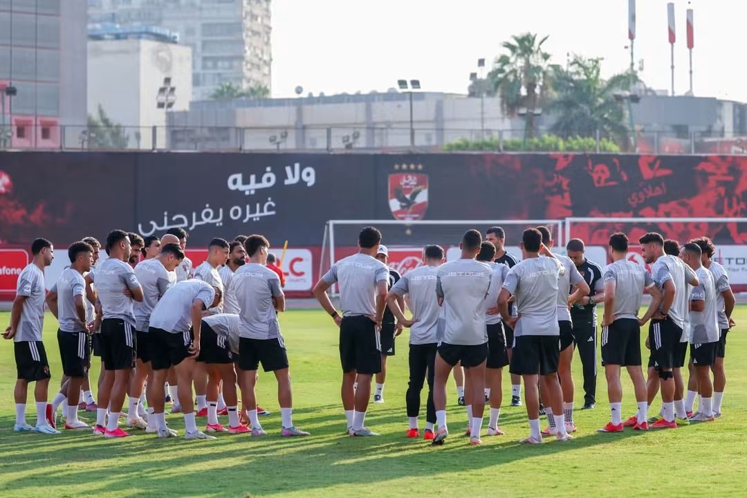 الأهلي يواصل تدريباته استعداداً لمواجهة المقاولون العرب الدوري