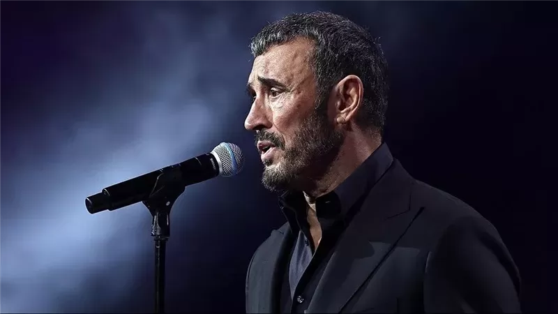 النجم كاظم الساهر  يحيي حفلًا غنائيًا اليوم على أحد المسارح بالقاهرة الجديدة