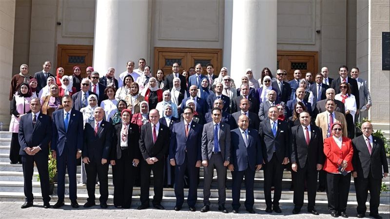 افتتاح العام الدراسي بجامعة القاهرة الأهلية