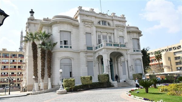 جامعة عين شمس