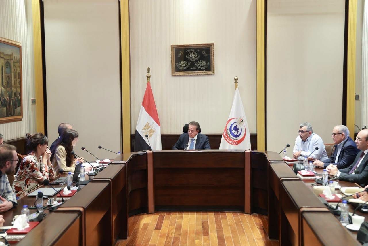 وزير الصحة يبحث مع وفد «سان دوناتو» الإيطالية وشركتي GKSD وإيني معدلات تنفيذ مستشفى هليوبوليس الجديدة