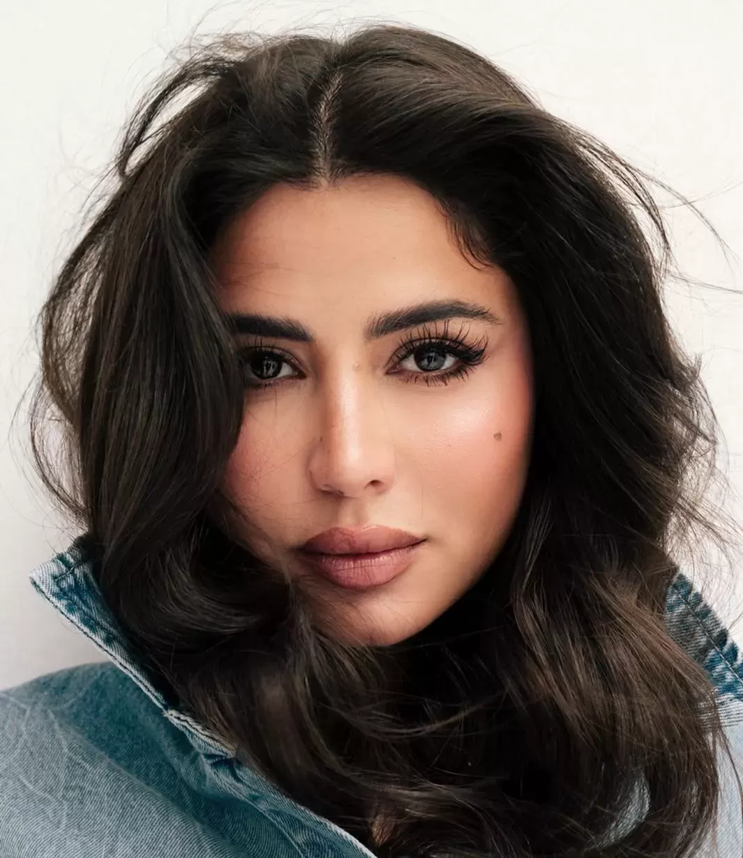الفنانة نوران ماجد تتصدر قائمة أجمل 50 وجهًا في الشرق الأوسط لعام 2026