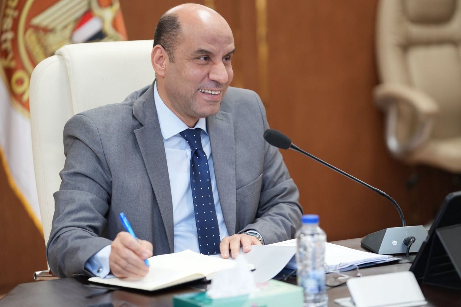 وزير العمل: الخميس المقبل إجازة مدفوعة الأجر للعاملين بالقطاع الخاص بمناسبة ذكرى نصر أكتوبر المجيد