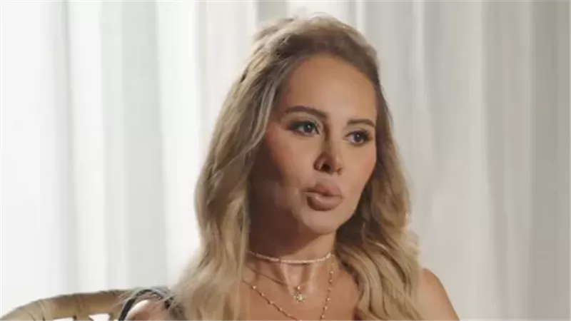 الفنانة ياسمين رئيس